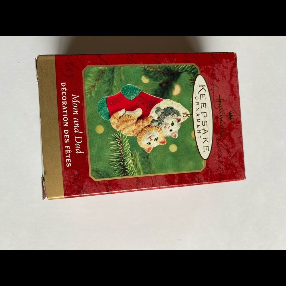 NWOT Hallmark vintage Mom & Dad ornament 2001